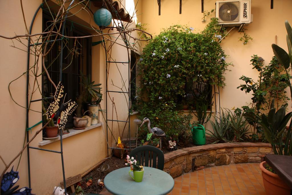 Art Lincoln Bed & Breakfast 3*