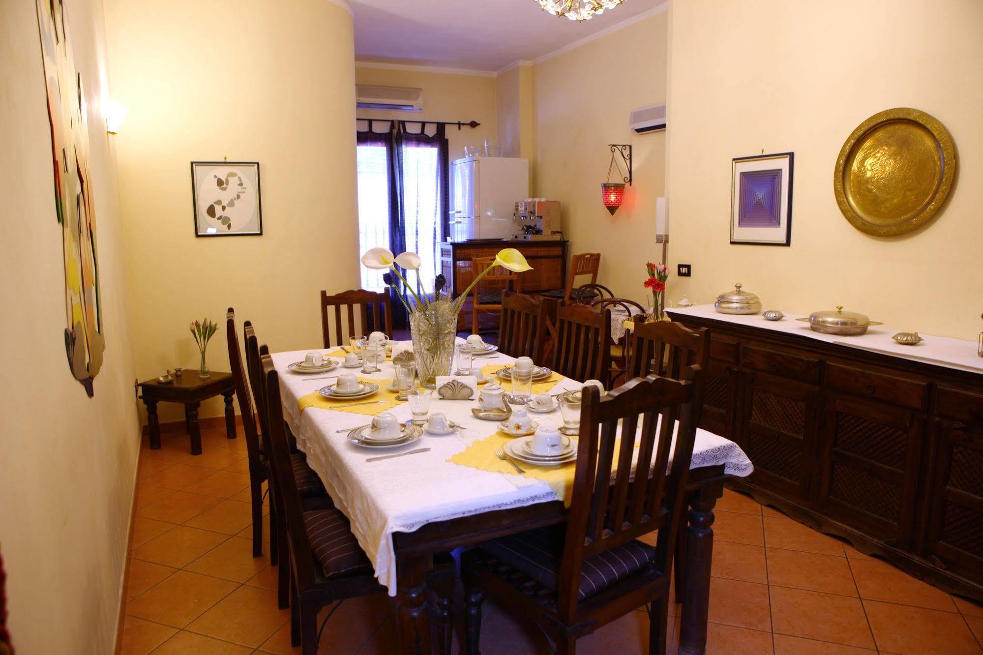 Art Lincoln Bed & Breakfast